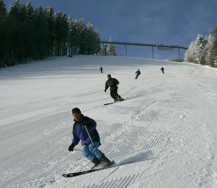 Hostel Erlebnisberg Kappe Winterberg Exteriör bild